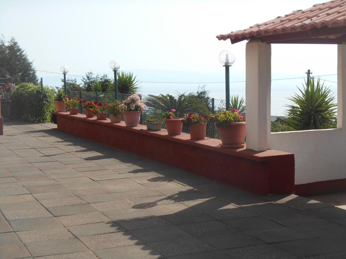 Al Villino Sunshine In Villa Con Piscina Ed Idromassaggio SantʼAlfio Exterior foto