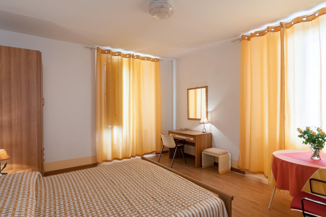 Al Villino Sunshine In Villa Con Piscina Ed Idromassaggio SantʼAlfio Exterior foto